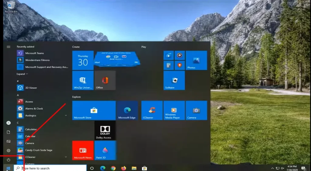 pointing towards start menu button in windows 10